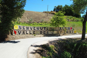  La Valle dei Fiori di Bellucci Rosanna  Casanova di Torre